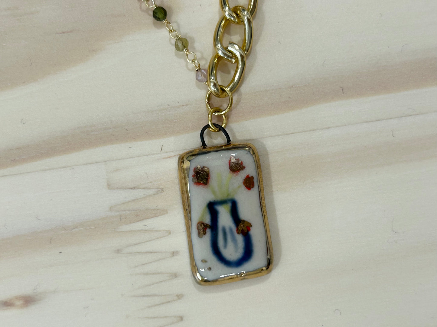 Flower Vase Necklace
